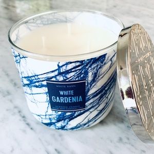 Bath & Body Works White Gardenia Candle